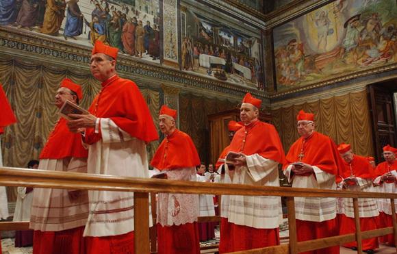 Почнаа подготовките за избор на нов Папа