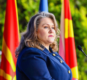 Интервју со пратеничката на СДСМ Славјанка Петровска: Ни треба повеќе храброст но не во ветувањата туку во исполнувањата Фото: Фејсбук профил Салвјанка Петровска