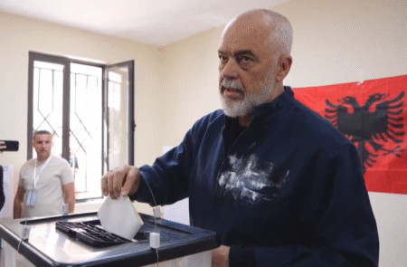 Фото: Скриншот фејсбук профил Edi Rama