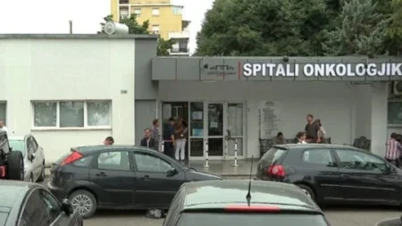 Скандал со онколошките пациенти во Албанија, пола од лековите не стигнуваат до пациентите, некои се со истечен рок, долго се чека за хемотерапија