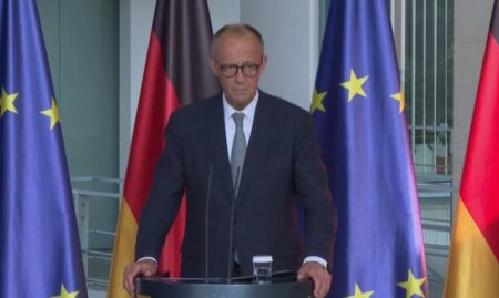 Мерц: Нема да има диктиран мир во Украина