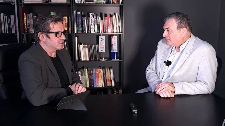 КОНТЕКСТ со Оливер Андонов: Етно-политички конфликт – подарок за Русија