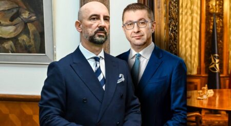 Несреќни „нарачки“ од Мицкоски до Савески, а требаше само да му посака среќа!