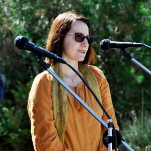 Културата како репер: колку “чини” идентитетот?